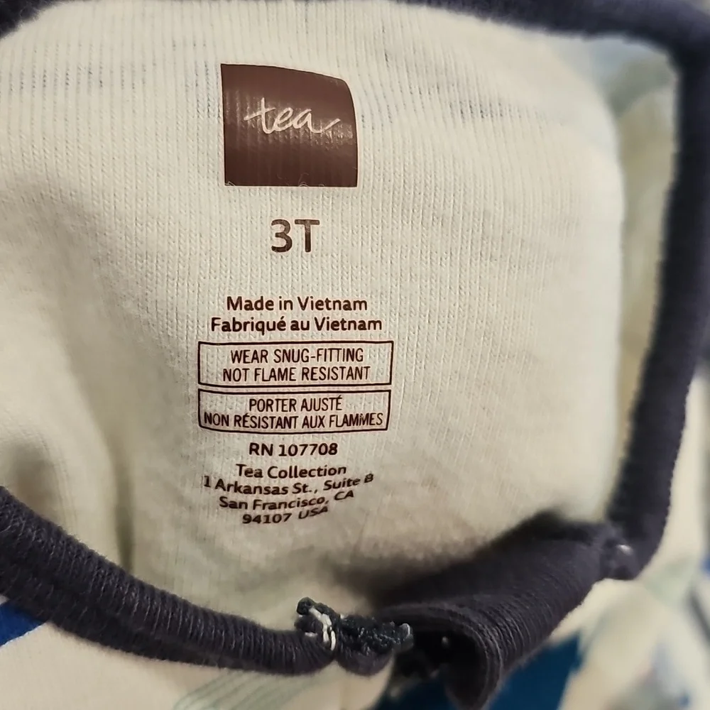 Tea collection pajamas size 3t 100% cotton